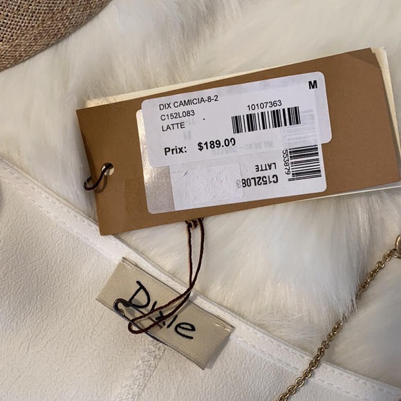 Top white summer top - Picture 2 of 2